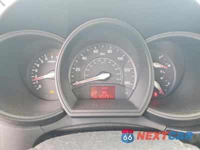 Zdjęcie 9 z 12 samochodu: 2016 KIA RIO LX VIN:KNADM4A38G6598526 - miniatura