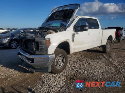 2017 FORD F250 SUPER DUTY 1FT7W2BT7HED43483 - główne zdjęcie licytacji z USA - miniatura