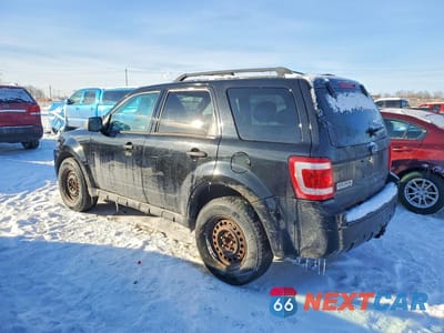 Drugie zdjęcie samochodu z przodu: 2009 FORD ESCAPE XLT VIN:1FMCU03G19KA90749 - miniatura