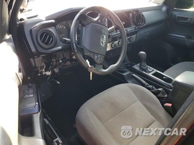 Zdjęcie 8 z 12 samochodu: 2019 TOYOTA TACOMA ACCESS CAB VIN:5TFSX5EN2KX065061 - miniatura