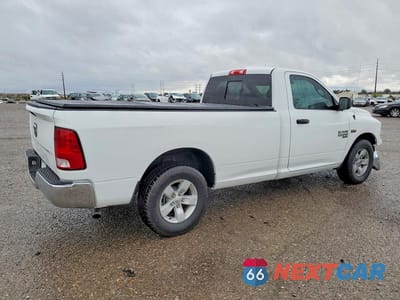 Trzecie zdjęcie samochodu z tyłu: 2019 RAM 1500 CLASSIC TRADESMAN VIN:3C6JR6DT1KG535782 - miniatura