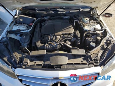 Zdjęcie 11 z 12 samochodu: 2014 MERCEDES-BENZ E 350 VIN:WDDHF5KB1EA848912 - miniatura