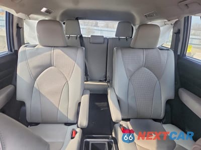 Zdjęcie 10 z 13 samochodu: 2024 TOYOTA GRAND HIGHLANDER LIMITED VIN:5TDAAAA54RS009280 - miniatura