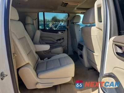 Zdjęcie 11 z 12 samochodu: 2019 GMC YUKON XL DENALI VIN:1GKS1HKJ8KR256920 - miniatura