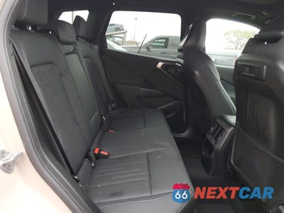 Zdjęcie 10 z 13 samochodu: 2025 BMW X3 30 XDRIVE VIN:5UX53GP09S9Z75847 - miniatura