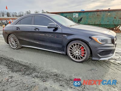 Czwarte zdjęcie samochodu z boku: 2014 MERCEDES-BENZ CLA 45 AMG VIN:WDDSJ5CB0EN072090 - miniatura