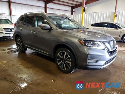 Czwarte zdjęcie samochodu z boku: 2017 NISS ROGUE SL VIN:5N1AT2MV1HC847838 - miniatura