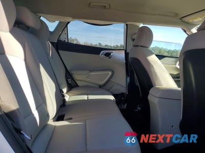 Zdjęcie 11 z 13 samochodu: 2021 KIA SOUL LX VIN:KNDJ23AU3M7755349 - miniatura