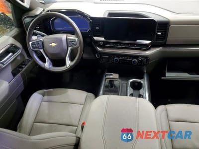 Zdjęcie 8 z 12 samochodu: 2025 CHEVROLET SILVERADO K1500 LTZ VIN:3GCUKGE87SG283546 - miniatura