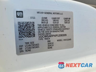 Zdjęcie 13 z 13 samochodu: 2023 CHEVROLET EXPRESS 2500 CARGO UTILITY / SERVICE VAN VIN:1GCWGAFPXP1208309 - miniatura