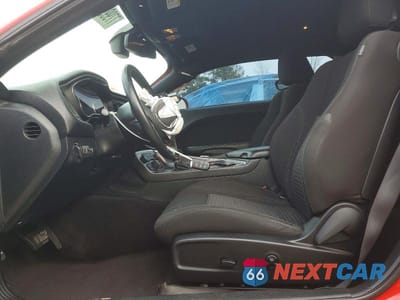 Zdjęcie 7 z 12 samochodu: 2018 DODGE CHALLENGER SXT VIN:2C3CDZAG6JH231794 - miniatura