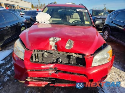 Piąte zdjęcie samochodu w środku: 2006 TOYOTA RAV4 BASE VIN:JTMBK33V465004804 - miniatura