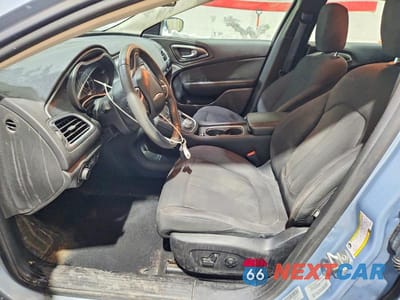Zdjęcie 7 z 13 samochodu: 2015 CHRYSLER 200 LIMITED VIN:1C3CCCAB4FN705308 - miniatura