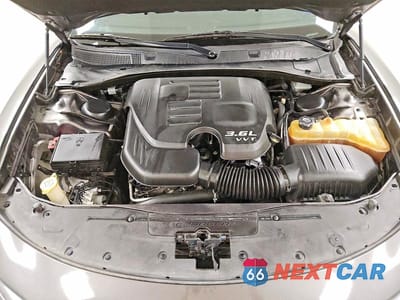 Zdjęcie 11 z 12 samochodu: 2018 DODGE CHARGER SXT VIN:2C3CDXBG5JH180453 - miniatura