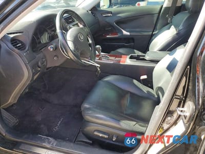 Zdjęcie 7 z 12 samochodu: 2008 LEXUS IS 250 BASE VIN:JTHCK262385018419 - miniatura