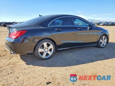 Trzecie zdjęcie samochodu z tyłu: 2015 MERCEDES-BENZ CLA 250 VIN:WDDSJ4EB1FN190657 - miniatura
