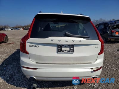 Zdjęcie 6 z 12 samochodu: 2019 VOLVO XC90 T5 MOMENTUM VIN:YV4102CK2K1497057 - miniatura