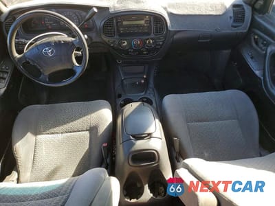 Zdjęcie 8 z 11 samochodu: 2004 TOYOTA TUNDRA SR5 VIN:5TBDT44144S450345 - miniatura