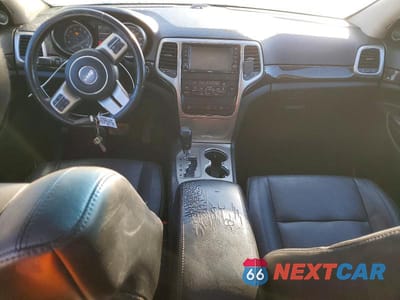 Zdjęcie 8 z 13 samochodu: 2012 JEEP GRAND CHEROKEE LAREDO VIN:1C4RJFAG2CC245730 - miniatura