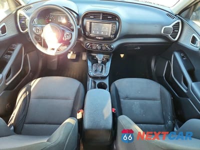 Zdjęcie 8 z 13 samochodu: 2020 KIA SOUL LX VIN:KNDJ23AU8L7015195 - miniatura