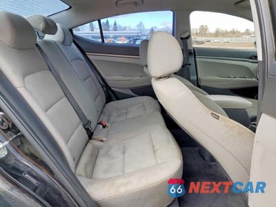 Zdjęcie 10 z 12 samochodu: 2017 HYUNDAI ELANTRA SE VIN:5NPD74LF7HH146351 - miniatura