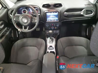 Zdjęcie 8 z 12 samochodu: 2022 JEEP RENEGADE SPORT VIN:ZACNJDA18NPN68660 - miniatura
