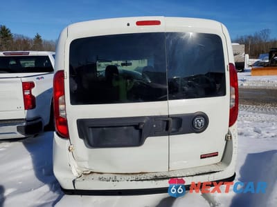 Zdjęcie 6 z 13 samochodu: 2015 RAM PROMASTER CITY SLT VIN:ZFBERFBT6F6A83631 - miniatura