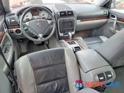 Zdjęcie 8 z 14 samochodu: 2006 PORSCHE CAYENNE S VIN:WP1AB29P16LA67593 - miniatura