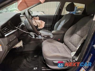 Zdjęcie 7 z 12 samochodu: 2020 KIA NIRO LX VIN:KNDCB3LC5L5425221 - miniatura