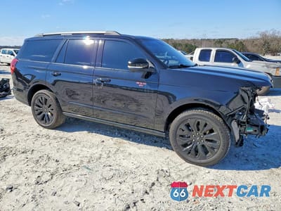 Czwarte zdjęcie samochodu z boku: 2025 FORD EXPEDITION PLATINUM VIN:1FMJU1M81SEA25408 - miniatura