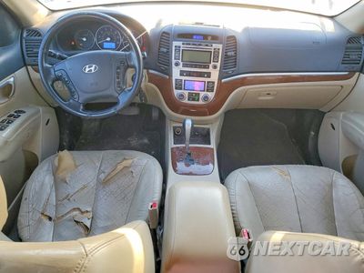 Zdjęcie 8 z 13 samochodu: 2009 HYUNDAI SANTA FE VIN:5NMSH13E59H264715 - miniatura