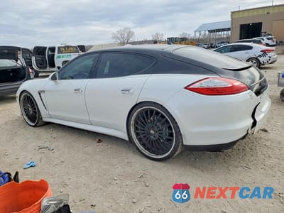 Drugie zdjęcie samochodu z przodu: 2013 PORSCHE PANAMERA 2 VIN:WP0AA2A72DL016827 - miniatura