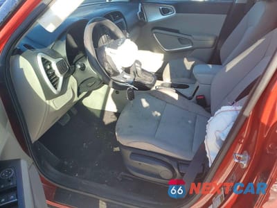 Zdjęcie 7 z 12 samochodu: 2022 KIA SOUL LX VIN:KNDJ23AU4N7822378 - miniatura