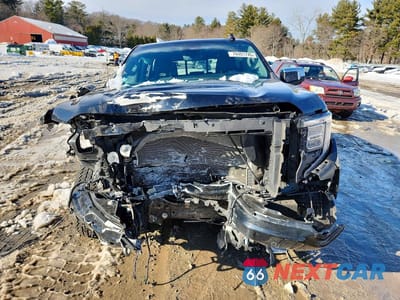 Piąte zdjęcie samochodu w środku: 2023 GMC SIERRA K1500 DENALI VIN:3GTUUGED4PG333253 - miniatura