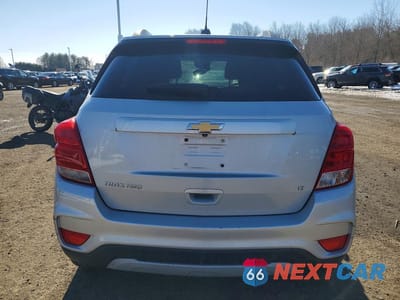 Zdjęcie 6 z 13 samochodu: 2018 CHEVROLET TRAX 1LT VIN:3GNCJPSB0JL227640 - miniatura