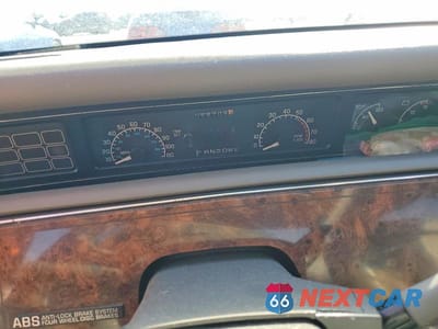 Zdjęcie 9 z 11 samochodu: 1993 BUICK REGAL LIMITED VIN:2G4WD54L1P1487445 - miniatura