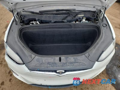 Zdjęcie 11 z 12 samochodu: 2021 TESLA MODEL X VIN:5YJXCBE25MF322121 - miniatura