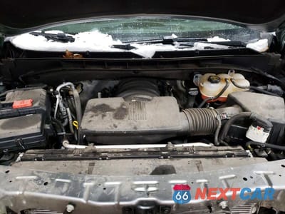 Zdjęcie 12 z 13 samochodu: 2024 GMC YUKON SLT VIN:1GKS2BKDXRR332085 - miniatura