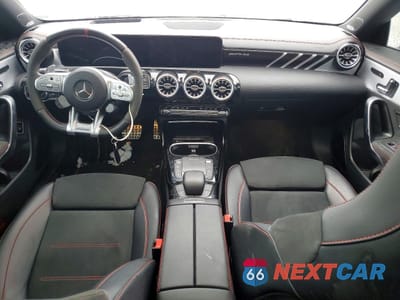 Zdjęcie 8 z 12 samochodu: 2022 MERCEDES-BENZ CLA 45 AMG VIN:W1K5J5DB6NN277330 - miniatura