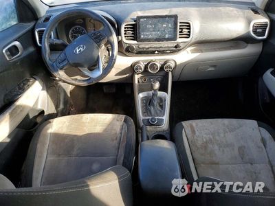 Zdjęcie 8 z 11 samochodu: 2021 HYUNDAI VENUE SEL VIN:KMHRC8A3XMU105449 - miniatura