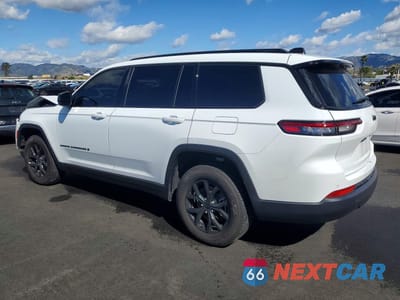 Drugie zdjęcie samochodu z przodu: 2025 JEEP GRAND CHEROKEE L LAREDO VIN:1C4RJJAG6S8715262 - miniatura