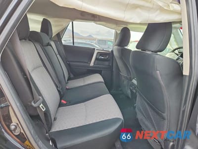 Zdjęcie 10 z 13 samochodu: 2021 TOYOTA 4RUNNER SR5/SR5 PREMIUM VIN:JTEMU5JR6M5925046 - miniatura