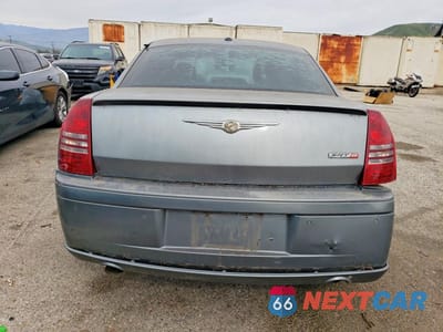 Zdjęcie 6 z 12 samochodu: 2006 CHRYSLER 300C SRT-8 VIN:2C3KA73W56H330692 - miniatura