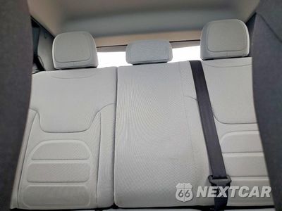 Zdjęcie 10 z 14 samochodu: 2021 JEEP RENEGADE LATITUDE VIN:ZACNJCBB0MPM41577 - miniatura