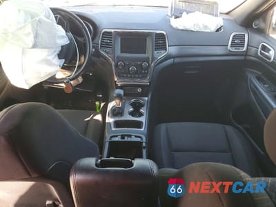 Zdjęcie 8 z 15 samochodu: 2021 JEEP GRAND CHEROKEE LAREDO VIN:1C4RJEAGXMC551229 - miniatura