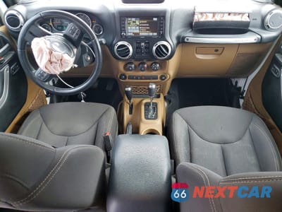 Zdjęcie 8 z 12 samochodu: 2017 JEEP WRANGLER UNLIMITED SAHARA VIN:1C4BJWEG3HL525935 - miniatura