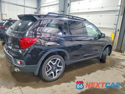 Trzecie zdjęcie samochodu z tyłu: 2022 HONDA PASSPORT ELITE VIN:5FNYF8H07NB014751 - miniatura