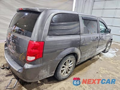 Trzecie zdjęcie samochodu z tyłu: 2015 DODGE GRAND CARAVAN SE VIN:2C4RDGBG2FR670162 - miniatura