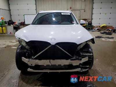 Piąte zdjęcie samochodu w środku: 2022 BMW X3 XDRIVE30I VIN:5UX53DP05N9K59319 - miniatura