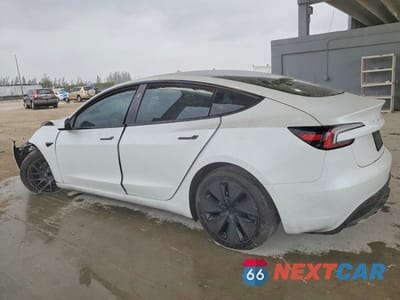 Drugie zdjęcie samochodu z przodu: 2025 TESLA MODEL 3 VIN:5YJ3E1EA5SF062004 - miniatura